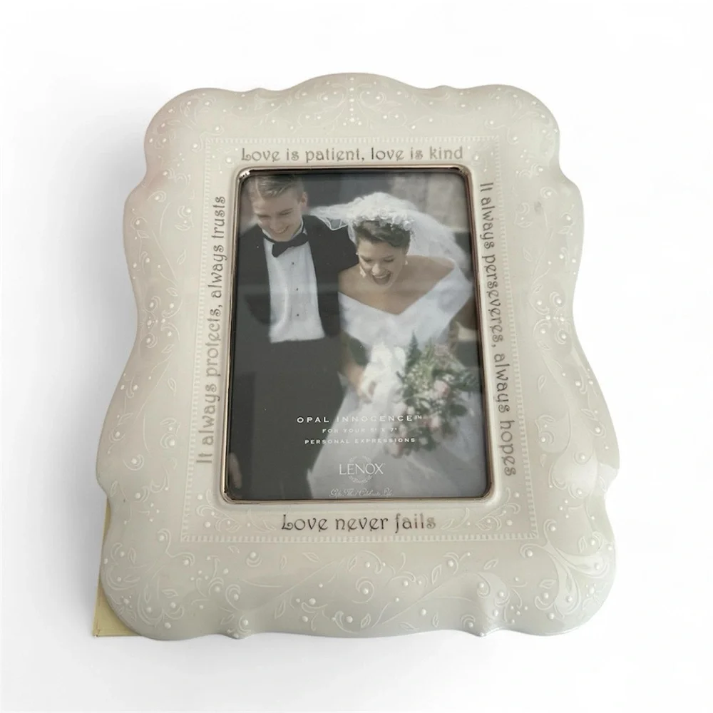 Lenox 5x7 wedding frame.